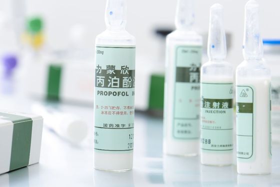 Bom preço. Emulsão anestésica 10ml anestésico de FDF 2% Propofol: 200mg PBF on-line